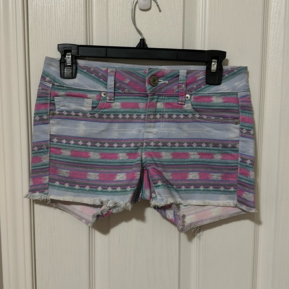 AMERICAN EAGLE Aztec Shorts
